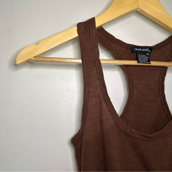 Wet Seal Y2K Tank Top. Color: Brown. Size: Small. - Picture 2 of 4